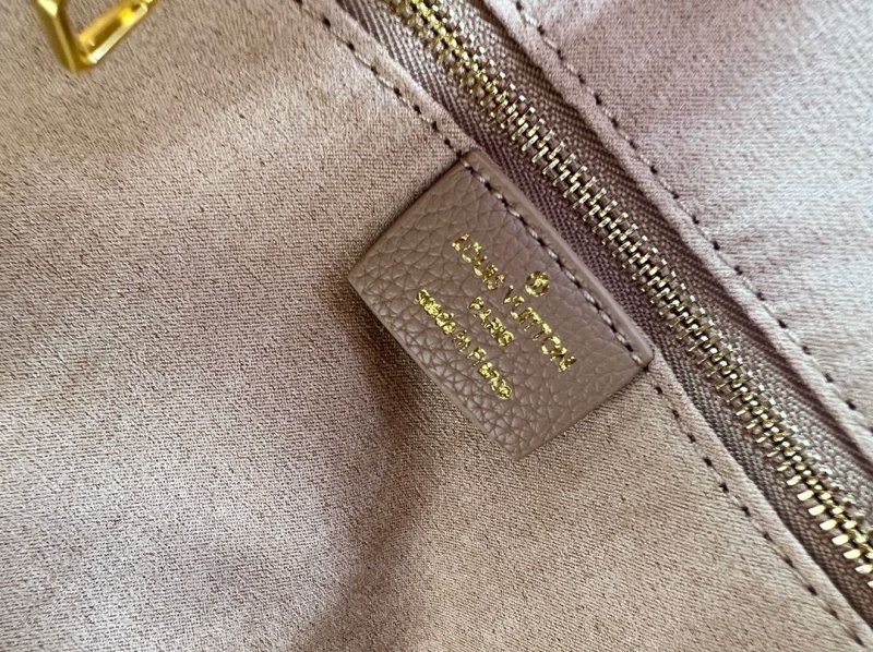 LV Speedy Bags